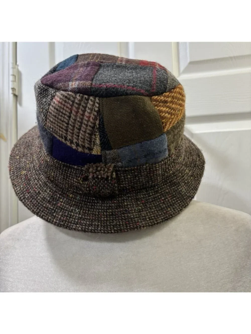 Hanna Hats Irish Walking Hat Patchwork Tweed Size M Donegal Handmade
